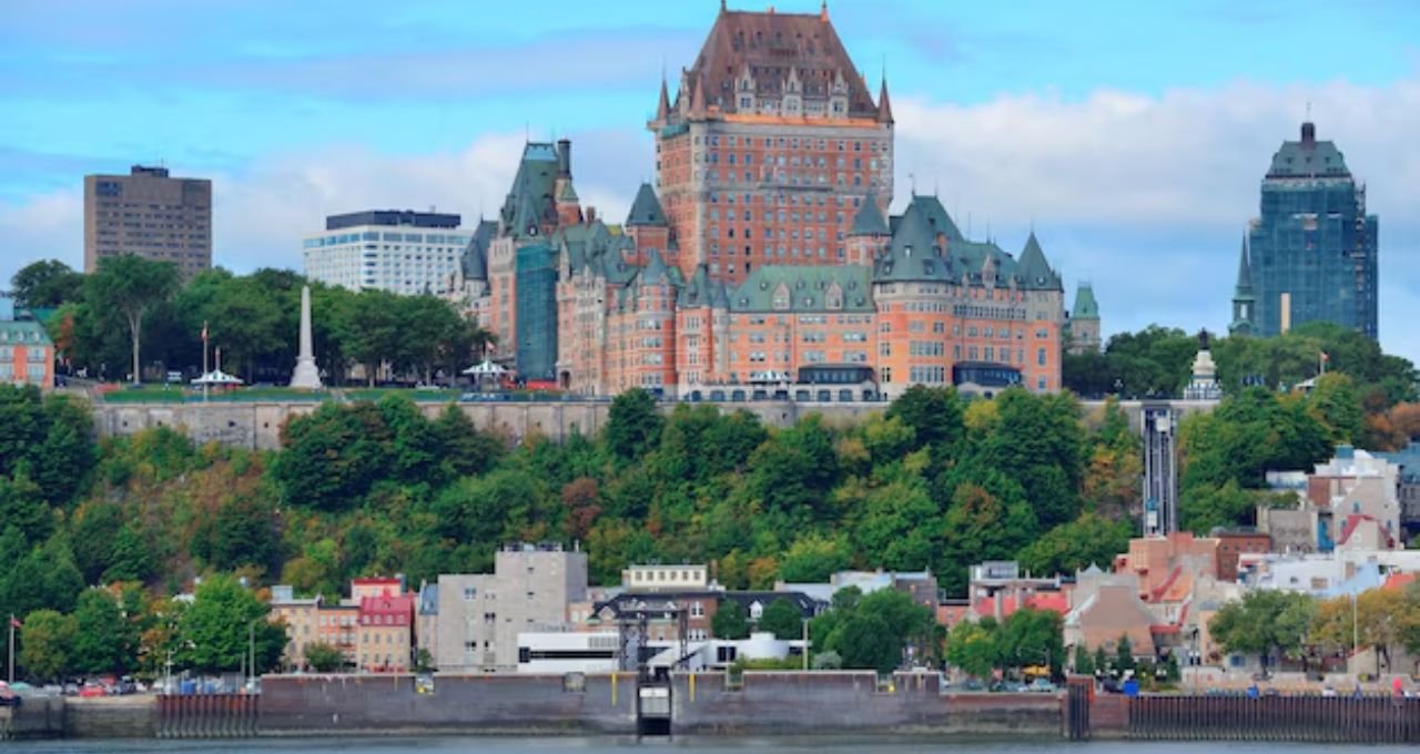 Qatar Airways Hull Office in UK