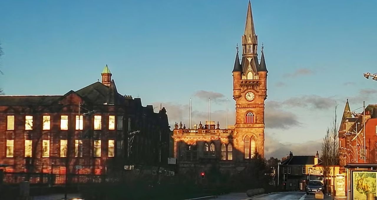 Qatar Airways Worcester Office in UK
