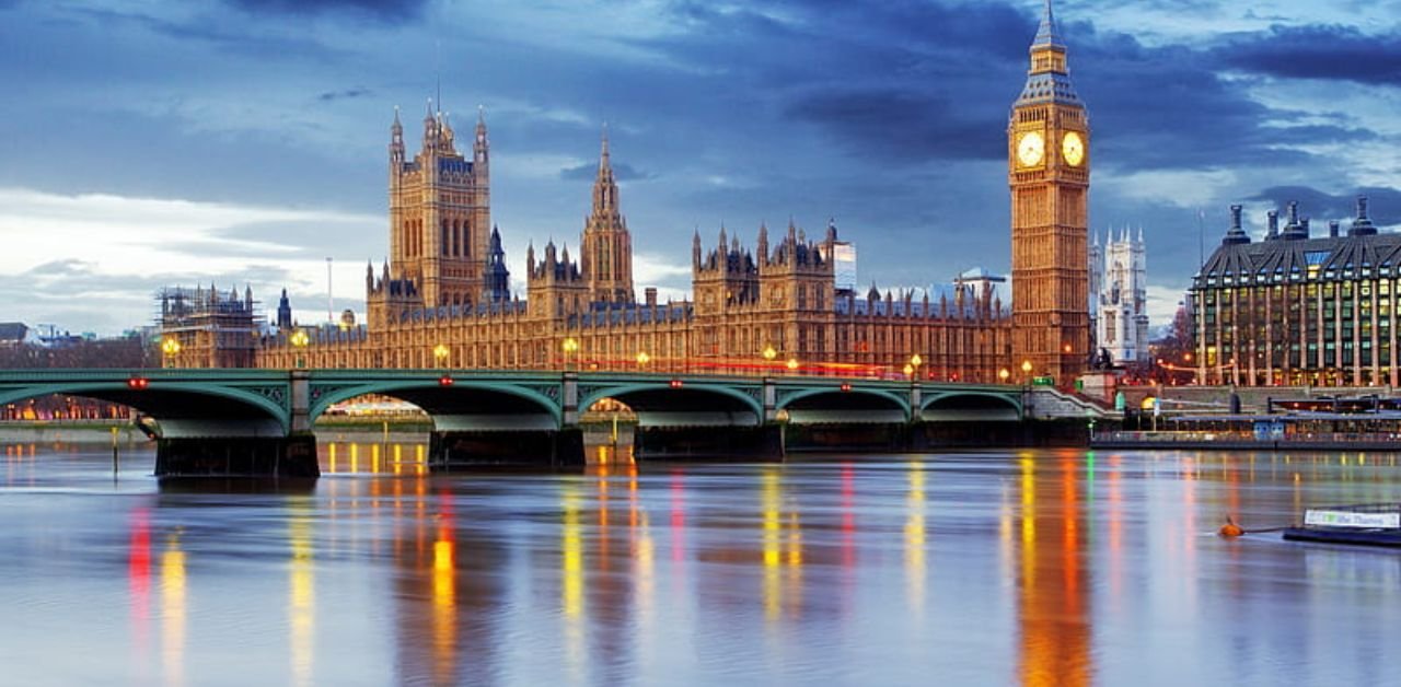 Vietravel Airlines London Office in England