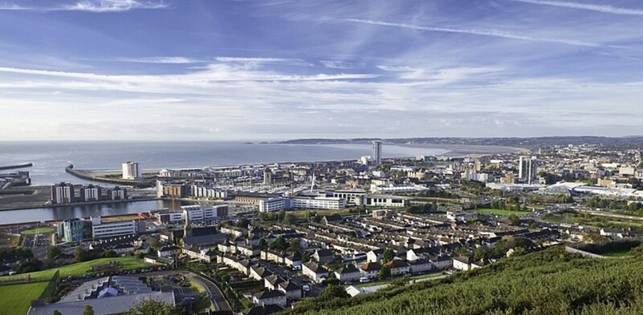 Qatar Airways Swansea Office in UK