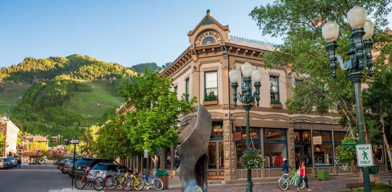 VistaJet Aspen Office in Colorado