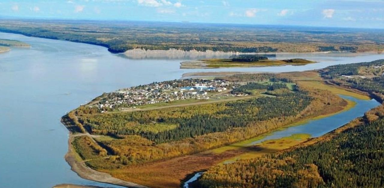 Canadian North Fort Simpson Office in Canada