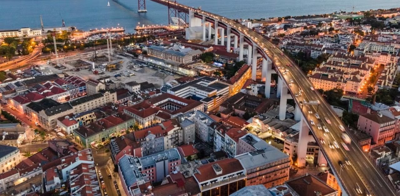 Vietravel Airlines Portugal Office